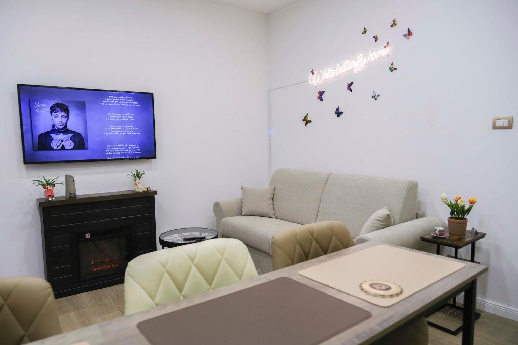 White Butterfly Apartamento *